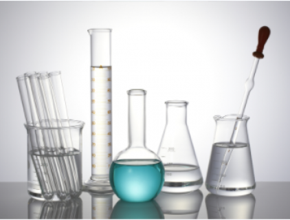 Comment classer le système de verre chimique?